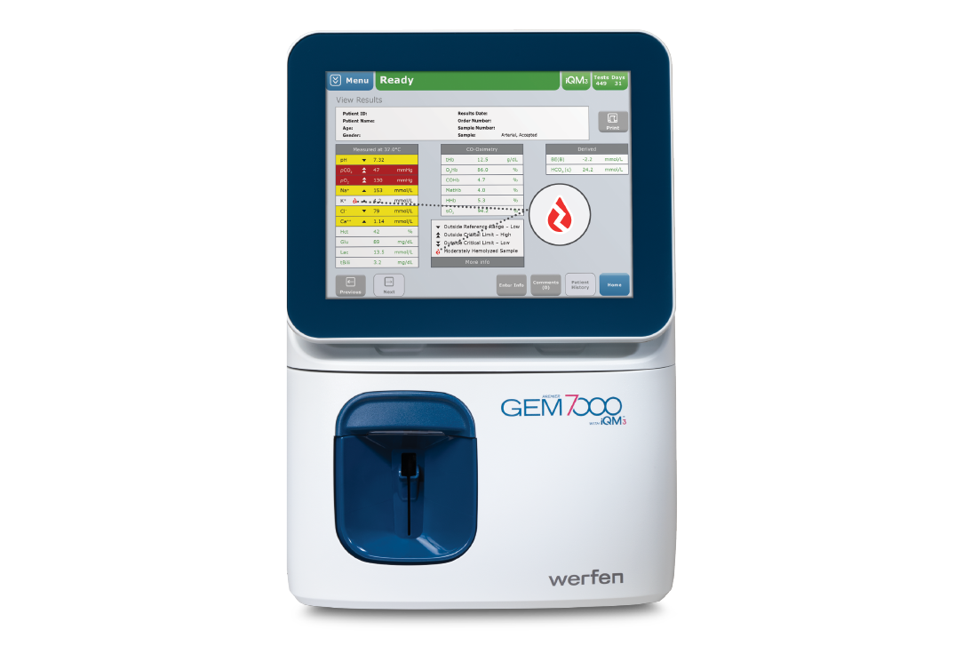 GEM Premier 7000 with iQM3 analyzer showing the screen with hemolysis flag