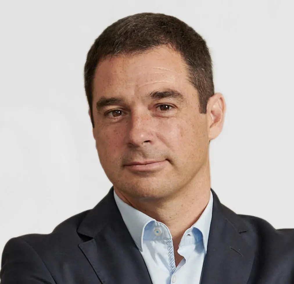 Javier Gómez - CFO, non-Director